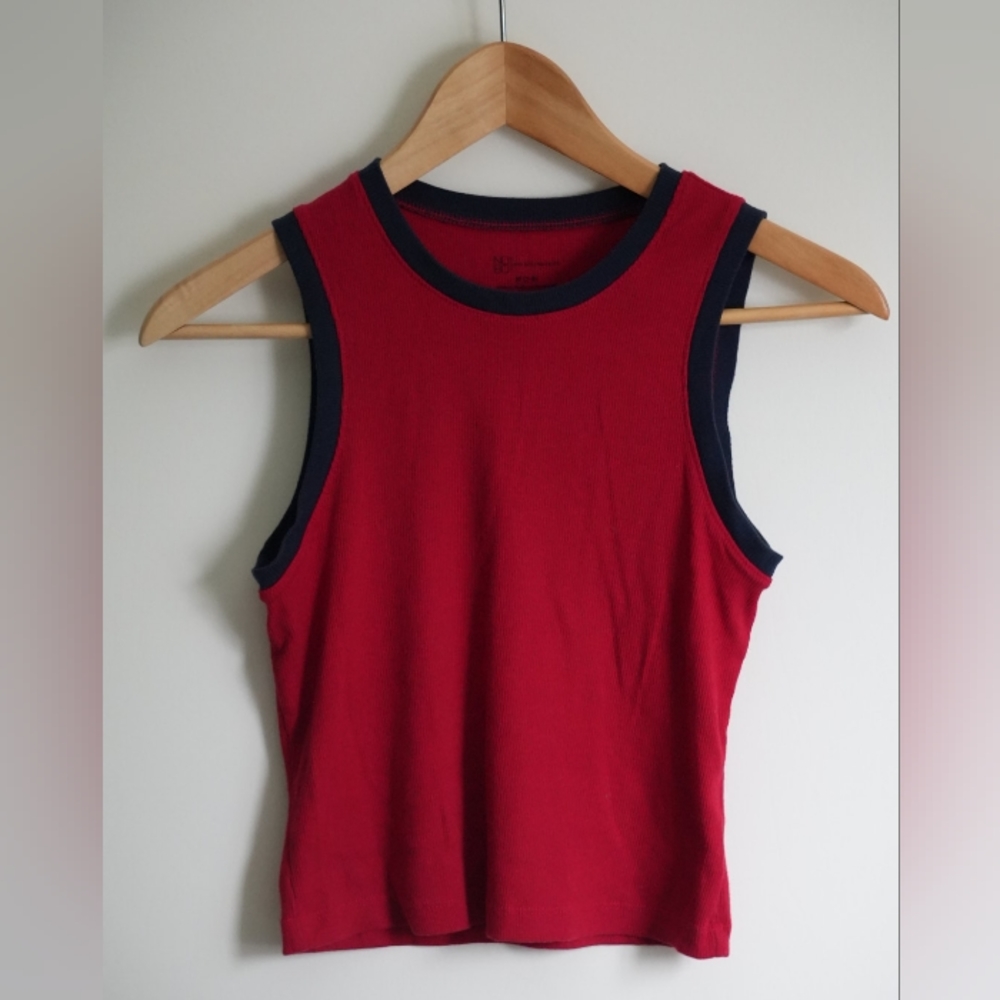 *Ribbed Tank Top*